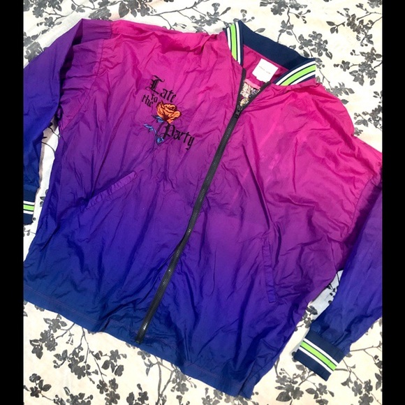 💖SOLD💖Urban Outfitters Silence & Noise Late to the party ombré jacket - Picture 3 of 6